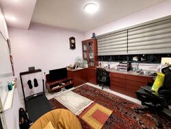Blk 340 Jurong East Avenue 1 (Jurong East), HDB Executive #584535521